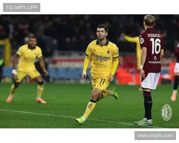 安布分析莱奥与普利西奇组合缺乏中锋应对密集防守的挑战与不确定性